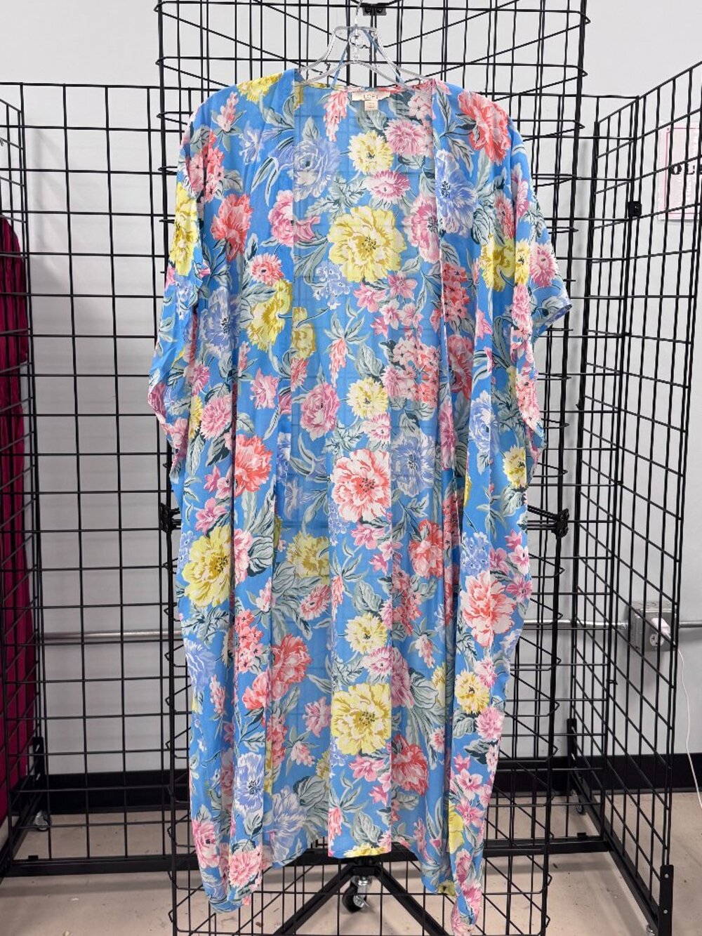 Loft Green Floral Shawl Size XS/S